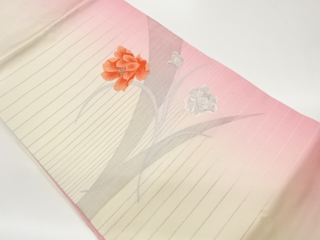 横段に花葉模様織出し名古屋帯